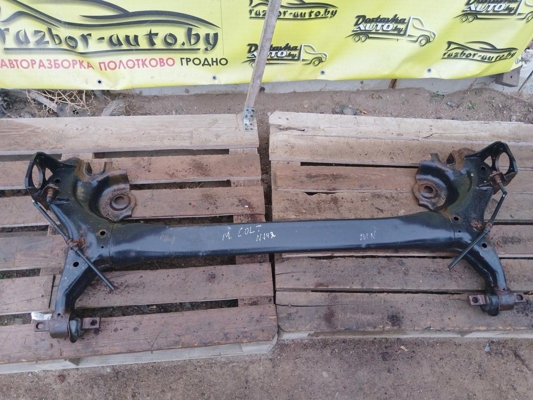 Балка подвески задняя H89GIN Mitsubishi Colt