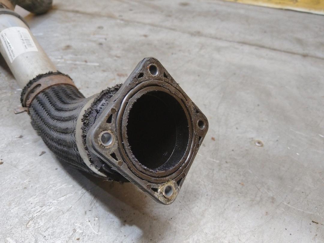 Патрубок интеркулера 82E4P0 Hyundai Trajet - Фото 2