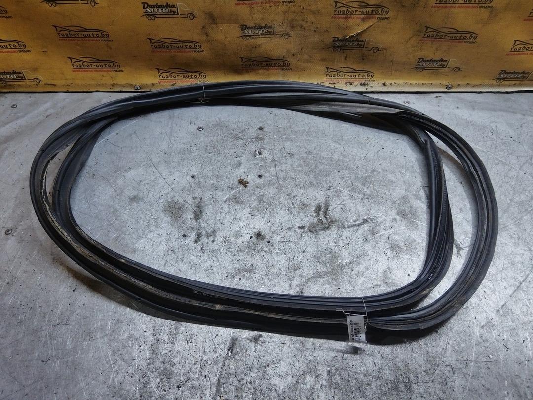 Уплотнитель багажника 5ILWE9 Toyota Avensis купить в магазине запчастей бу