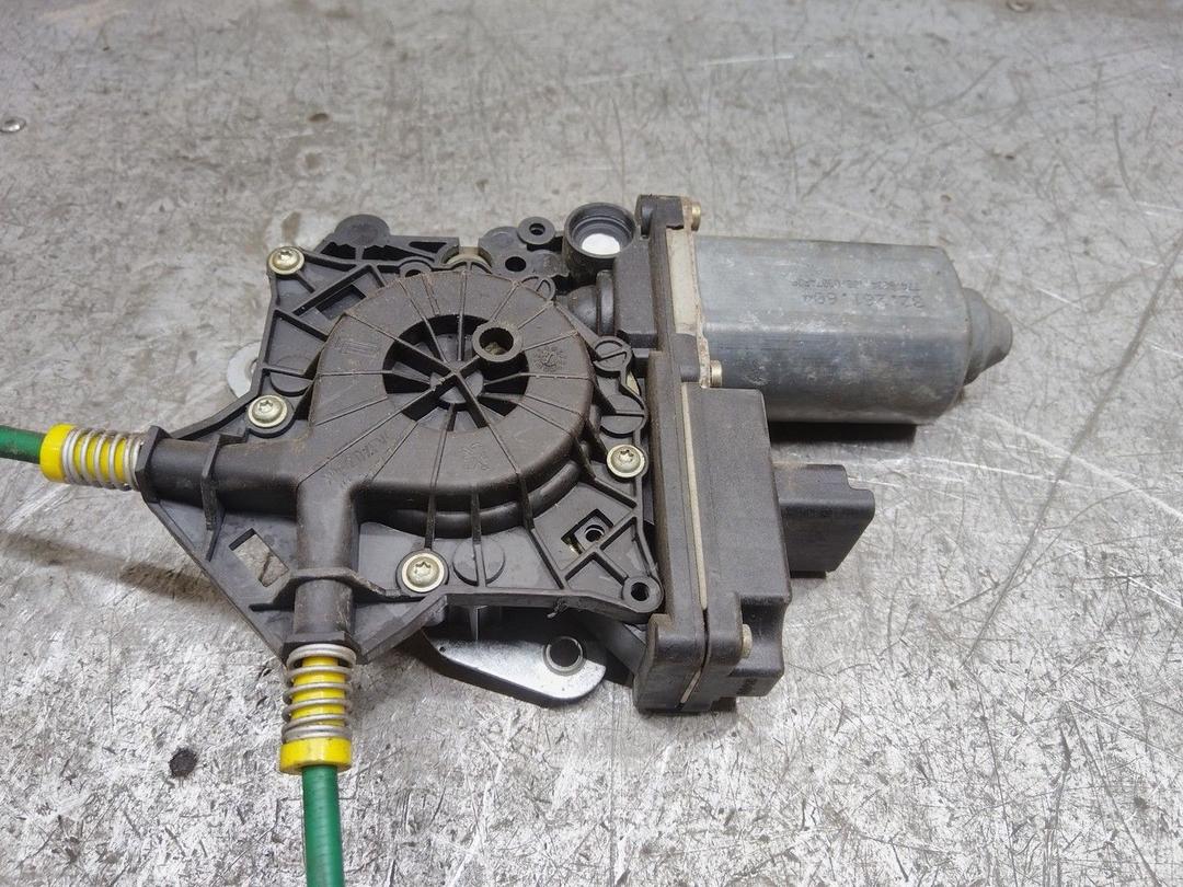 Стеклоподъемник электрический задний правый Q2AYI6 Citroen C8 - Фото 3