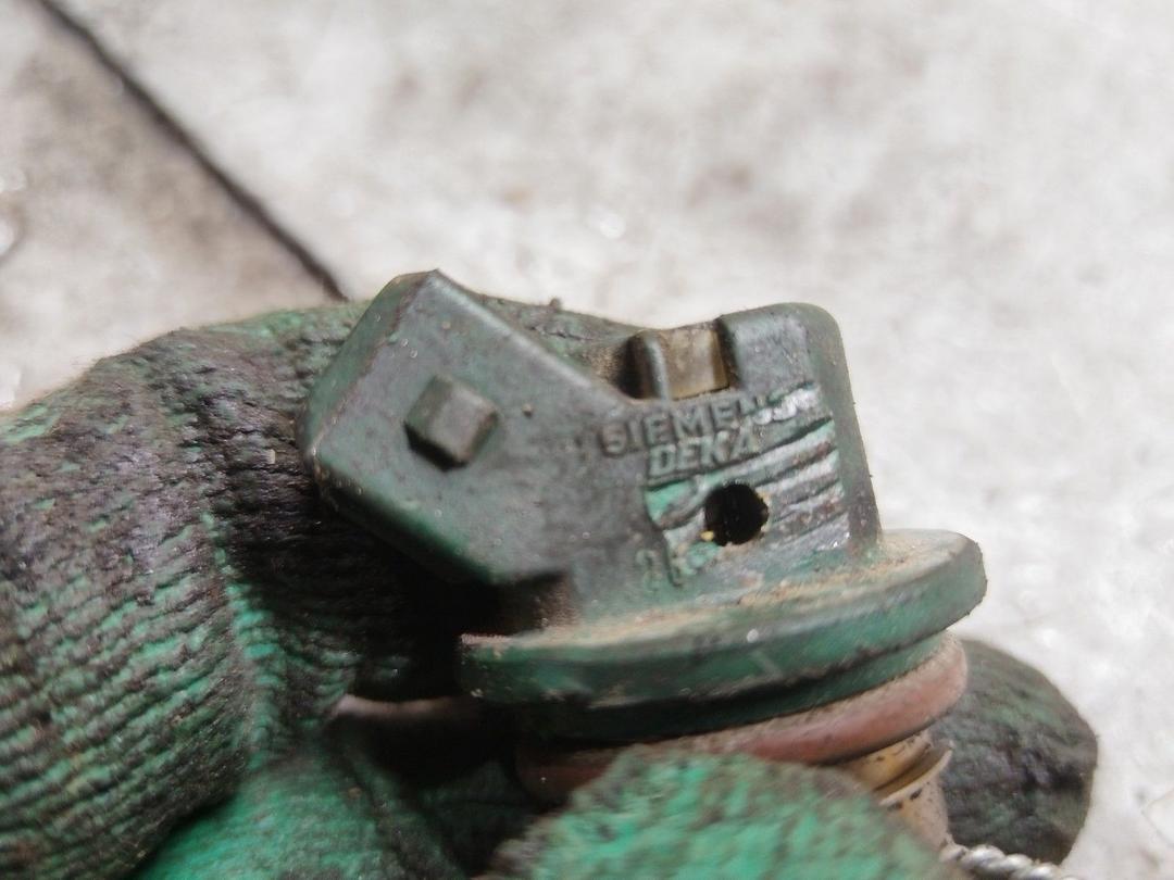 Форсунка 3HLALR Renault Scenic купить в магазине запчастей бу