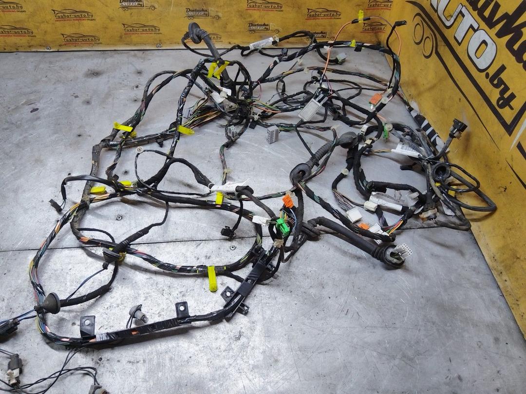 Проводка крышки багажника D3RVJ2 Volvo V40