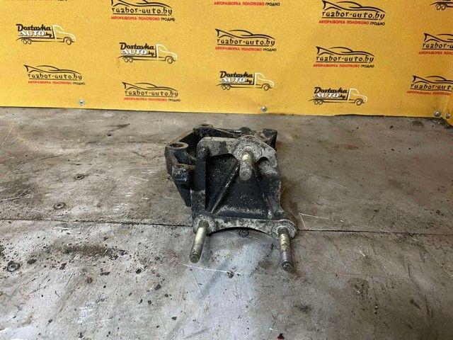 Кронштейн двигателя 90NES5 Peugeot 406 - Фото 2