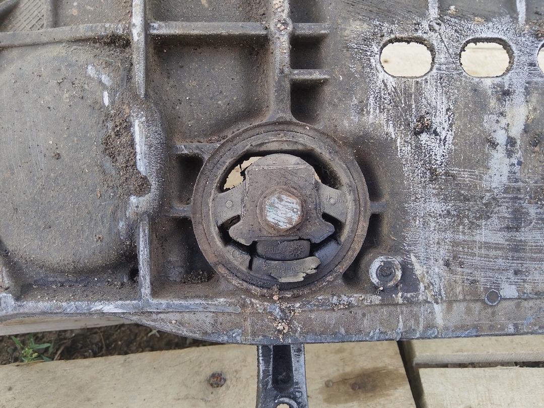 Балка подвески передняя (подрамник) L2YQIR Volkswagen Passat купить на авторазборке