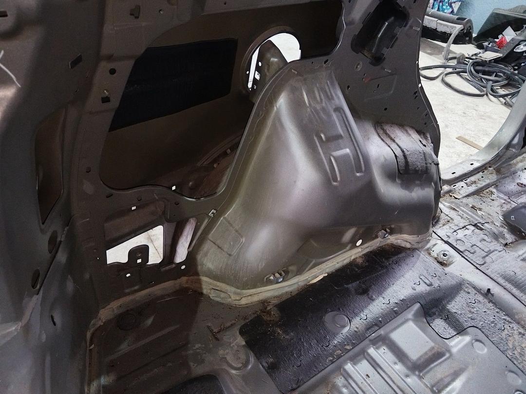 Крыло заднее левое 67YHB4 Kia Sorento undefined