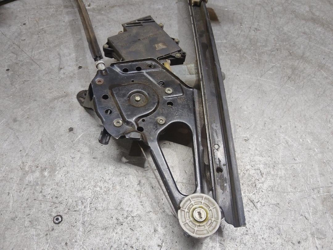 Стеклоподъемник электрический передний левый H130UQ Ford Galaxy купить в магазине запчастей бу