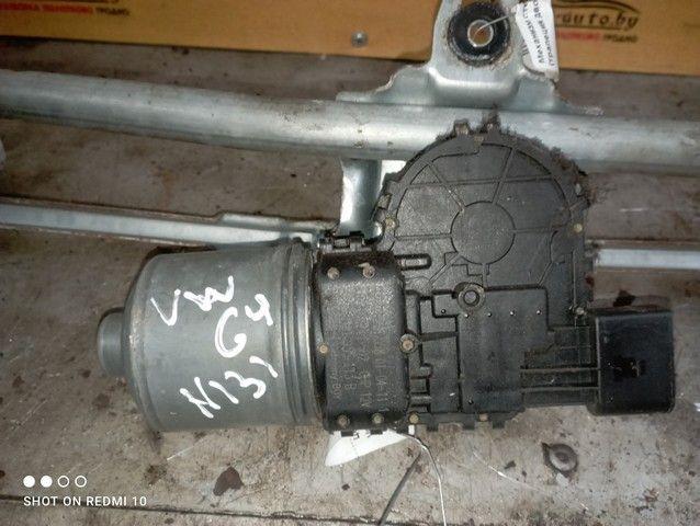 Моторчик передних стеклоочистителей (дворников) G46OP7 Volkswagen Golf купить