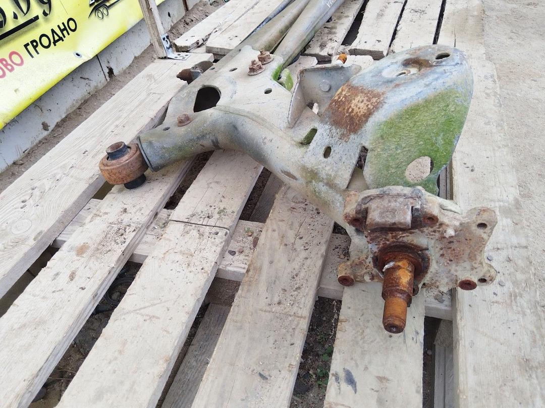 Балка подвески задняя 9U7FE7 Volvo V70 undefined