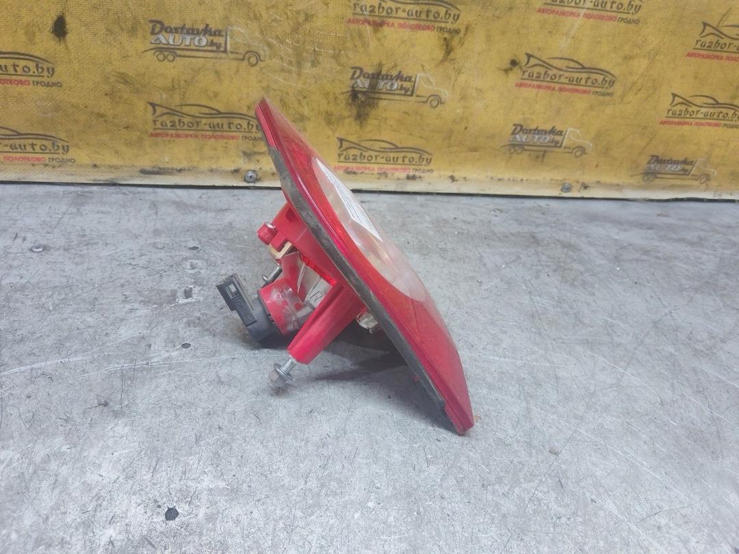 Фонарь крышки багажника левый 0GHRT4 Volkswagen Passat купить в магазине запчастей бу