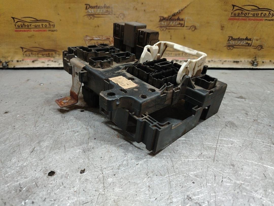 Блок предохранителей F1MWHG Nissan Primera - Фото 4