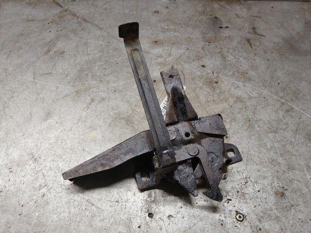 Замок капота 2F8C31 Great-Wall Hover купить с доставкой