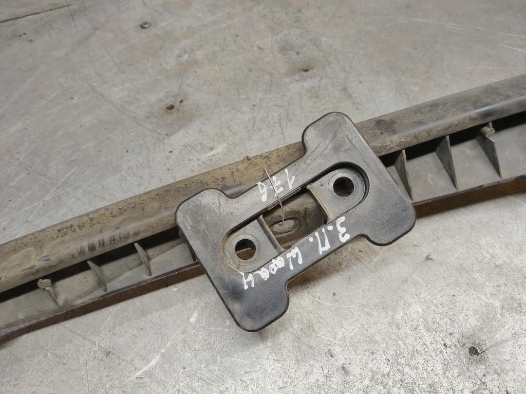 Кронштейн крепления бампера заднего 0R2KKT Volkswagen Sharan - Фото 3