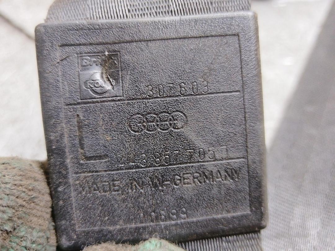 Ремень безопасности передний левый 4BNAJ7 Audi 100 купить в магазине запчастей бу