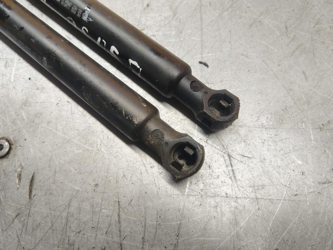 Амортизатор капота 2E33F0 Citroen C5 купить