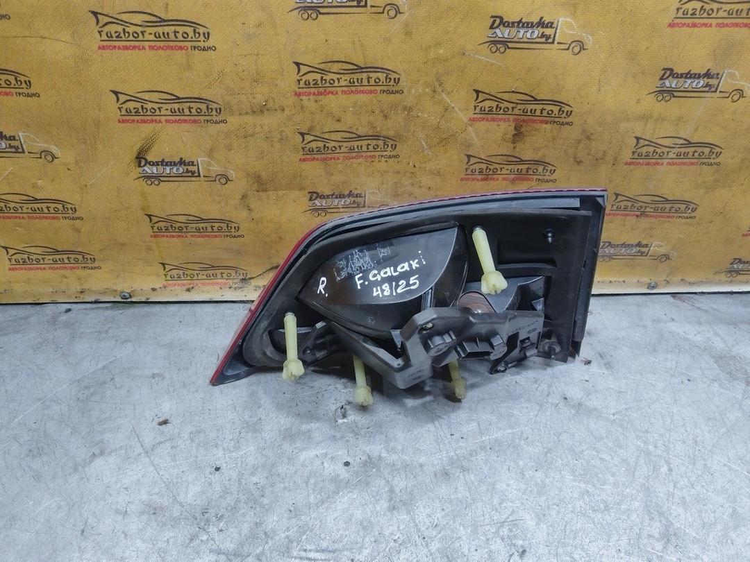 Фонарь крышки багажника правый B5LL65 Ford Galaxy купить в магазине запчастей бу