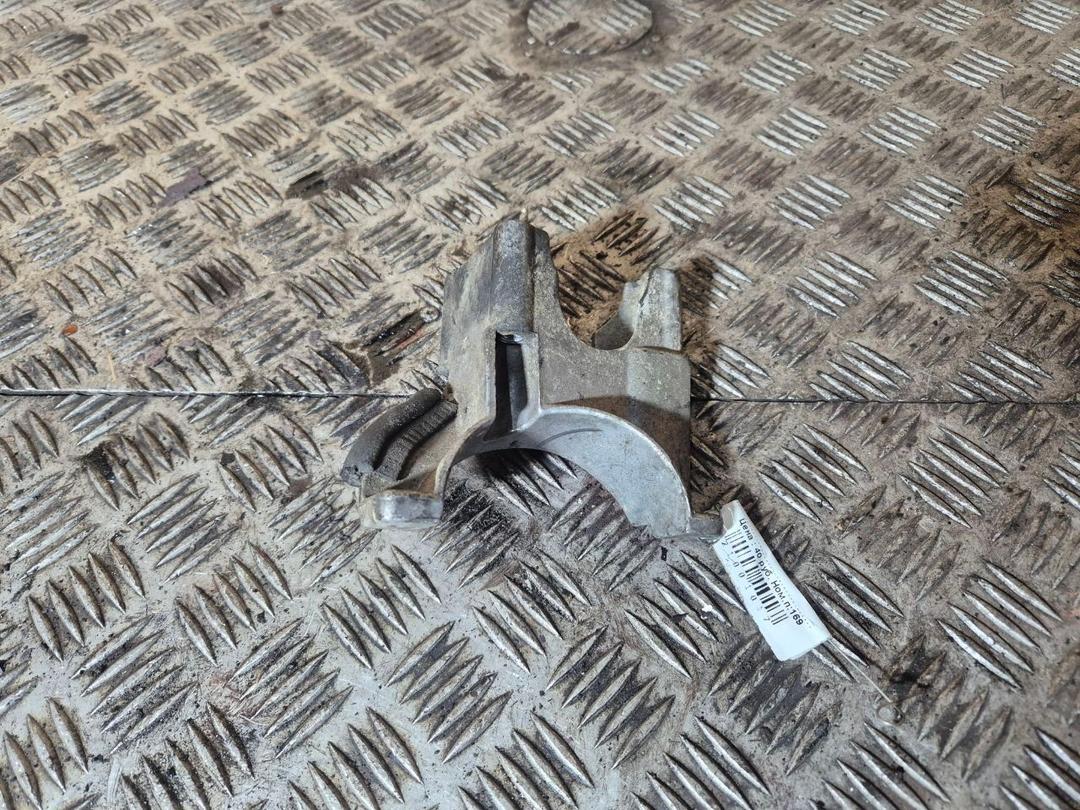 Кронштейн двигателя WDR8WT Peugeot 607 - Фото 2