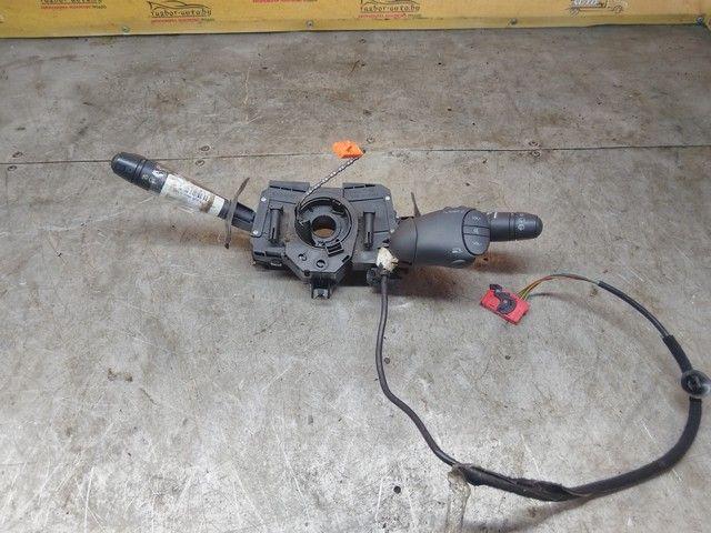 Переключатель подрулевой (стрекоза) 1EMABQ Renault Clio купить