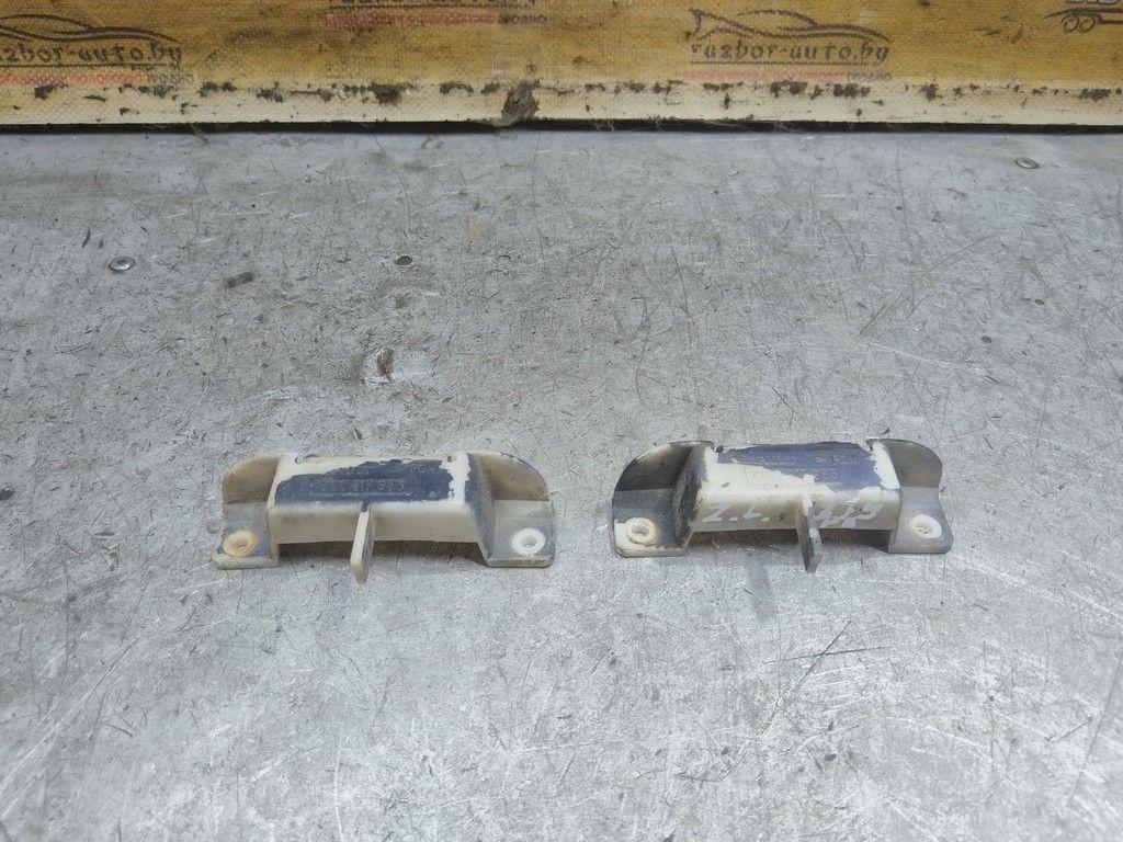 Кронштейн крепления бампера заднего QJZP8H Renault Scenic - Фото 1