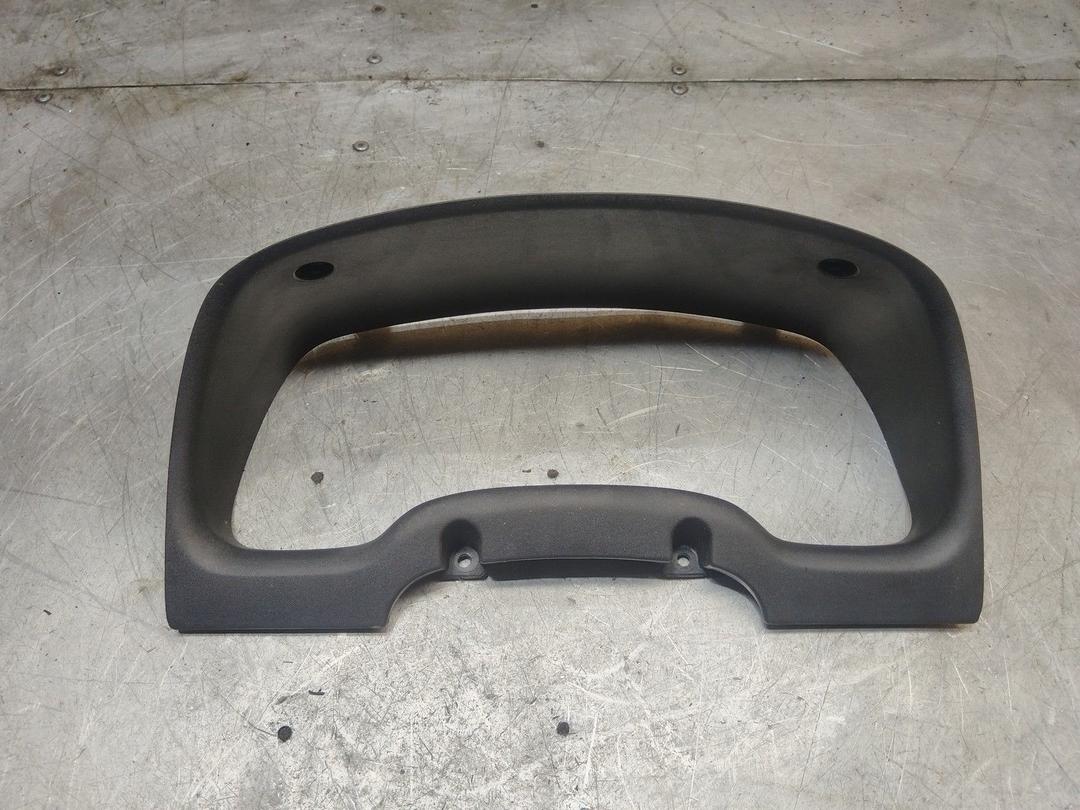 Кожух панели приборов HYZE1J Opel Astra - Фото 1