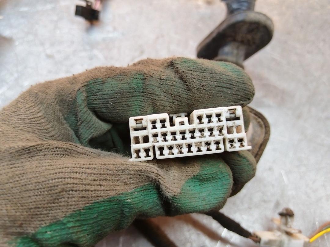 Проводка двери передней левой ME89FK Volvo S40 - Фото 7