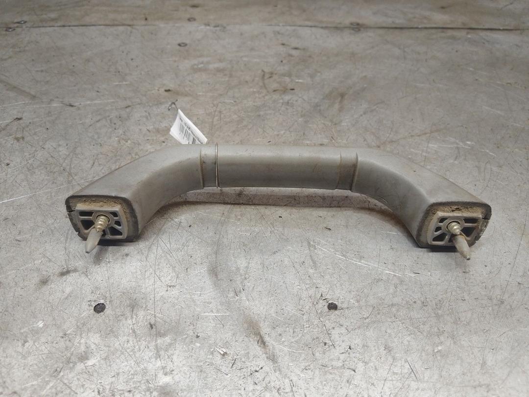 Ручка внутренняя потолочная XE9X13 Peugeot 306 - Фото 2