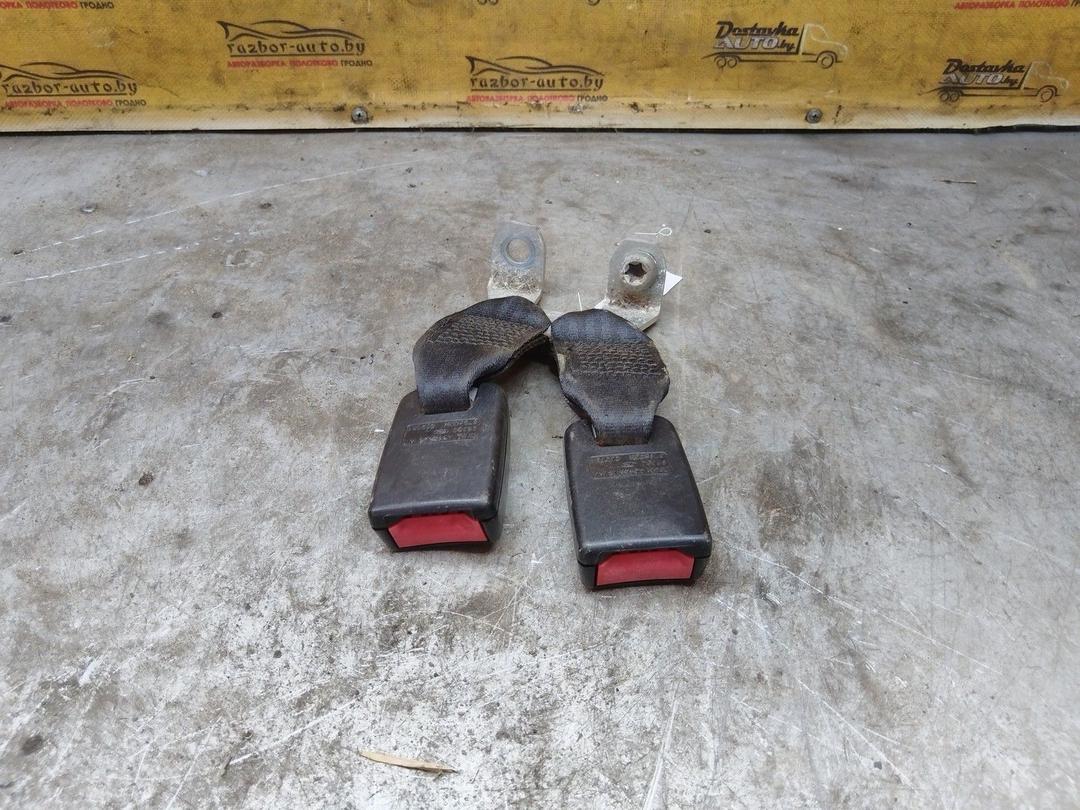 Замок ремня безопасности XY0BVF Ford Fiesta