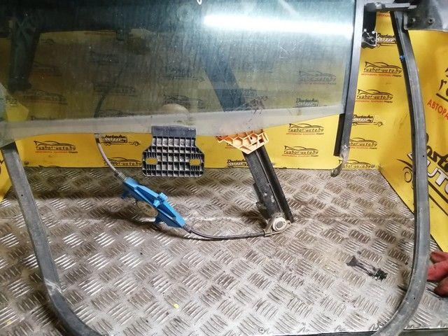 Стекло двери задней левой U1LY0H Audi A4 - Фото 3