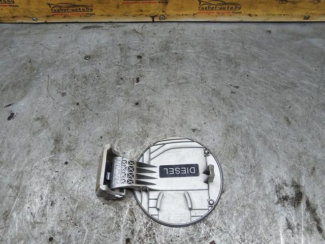 Лючок топливного бака ZHD33N Hyundai Getz купить в магазине запчастей бу