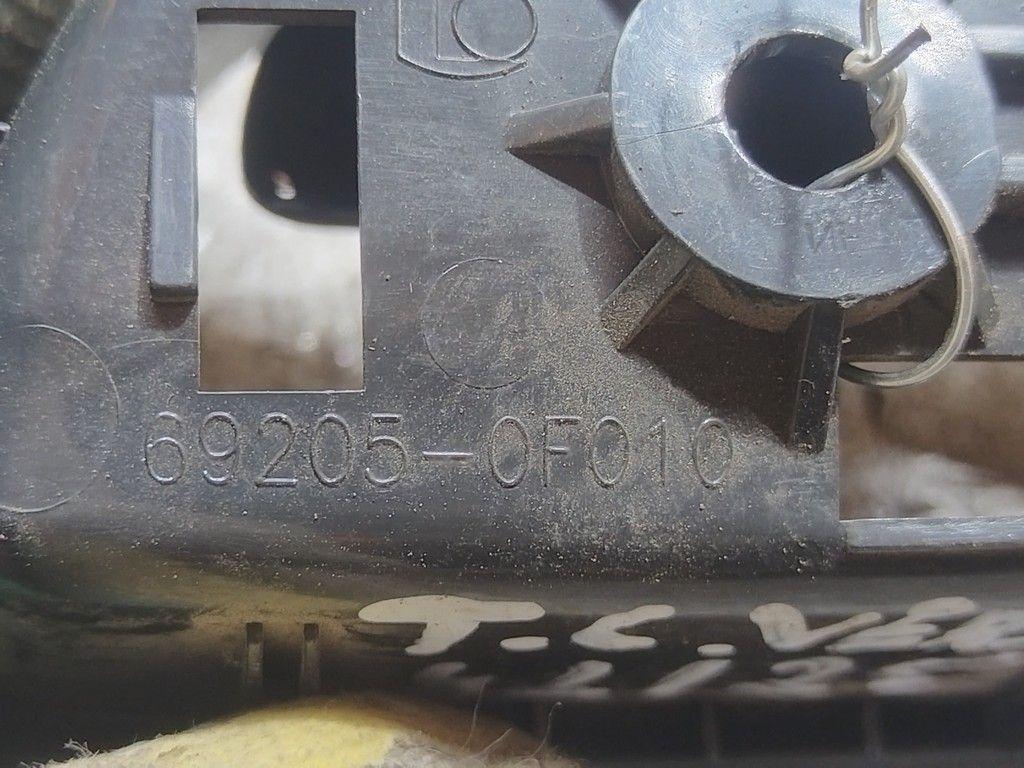 Ручка внутренняя задняя правая P0C903 Toyota Corolla Verso - Фото 6