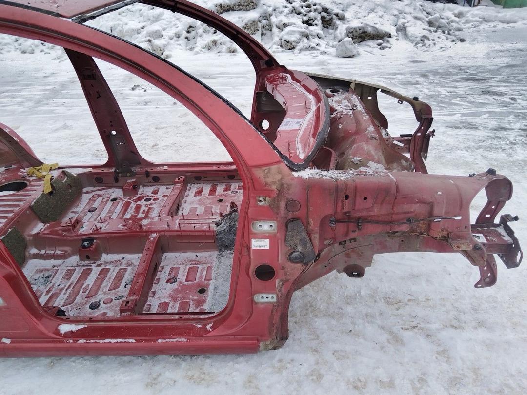 Стойка кузовная передняя правая KWUN8R Citroen C3