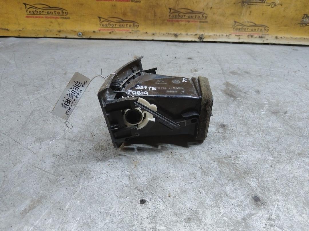 Дефлектор обдува салона W0UI9J Skoda Fabia купить