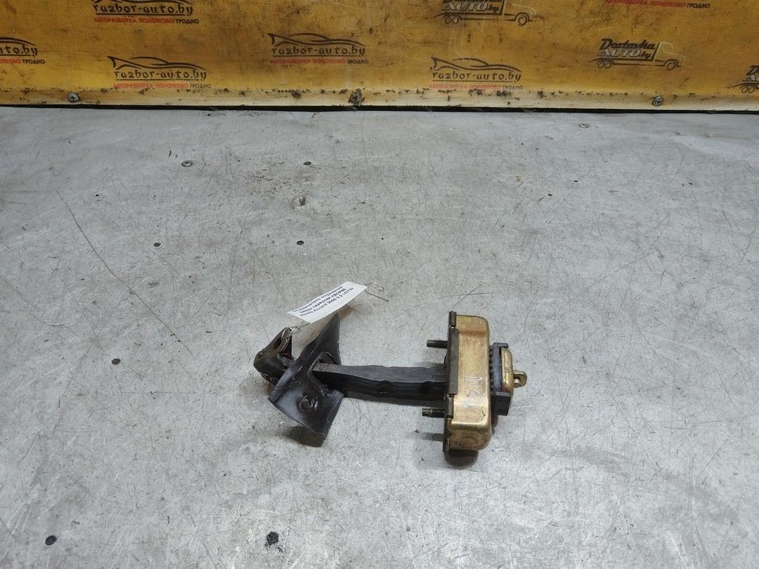 Ограничитель открывания двери передней KBOP6E Honda Accord