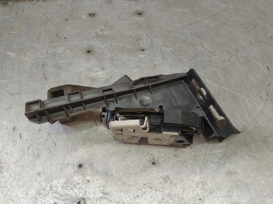 Замок двери задней левой 4EBRWI Ford Fusion купить