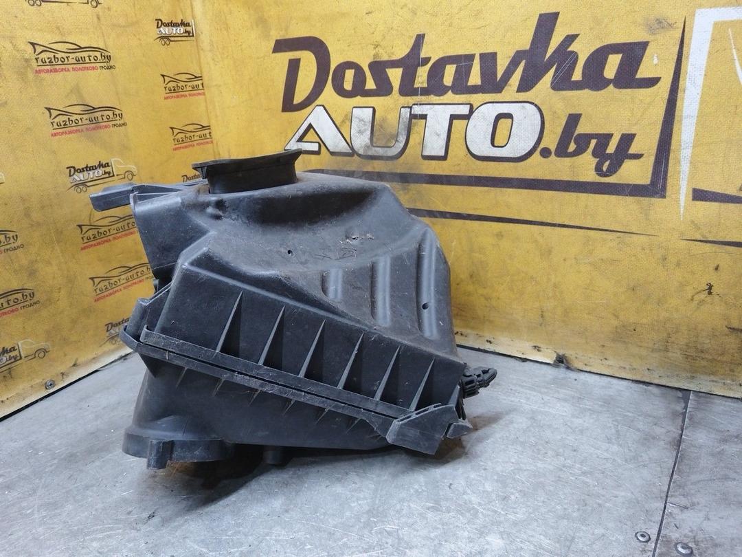 Корпус воздушного фильтра D8LPKN Audi A4 купить на авторазборке