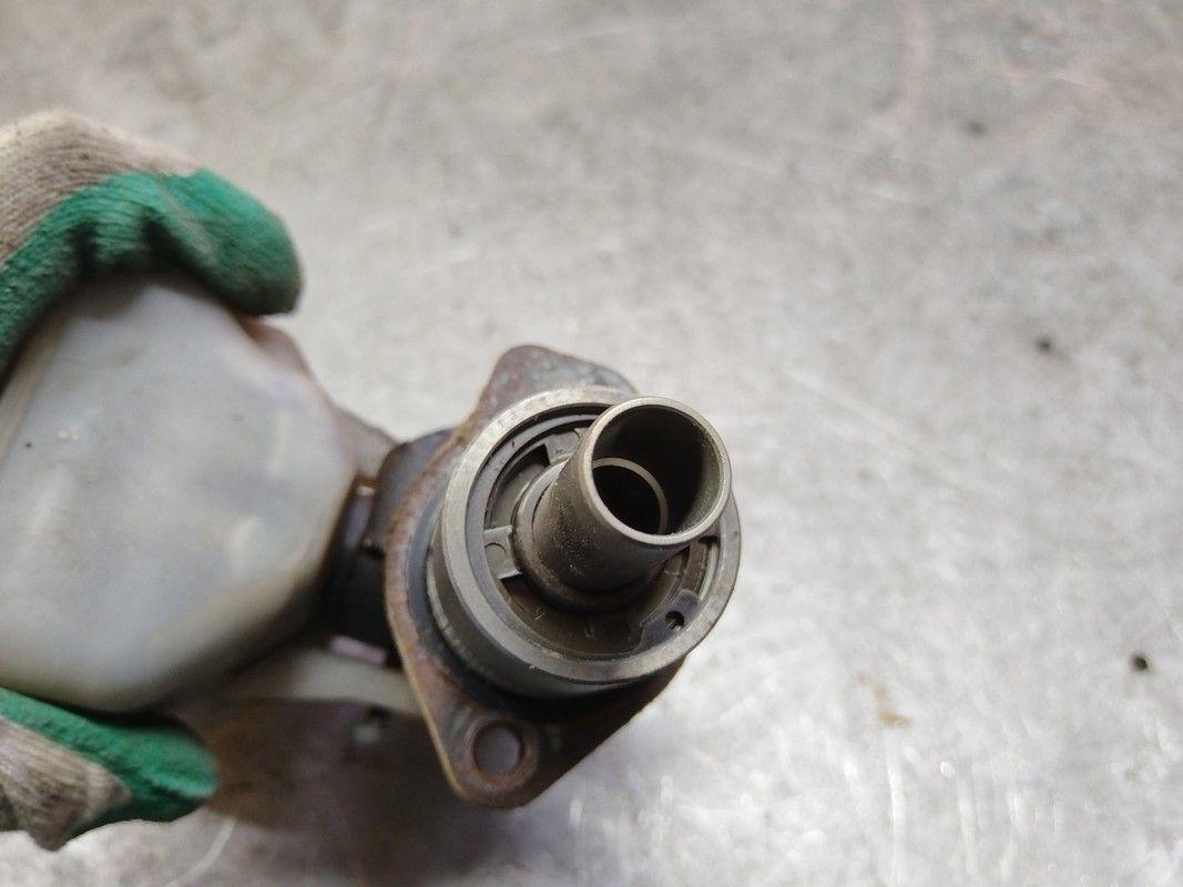 Цилиндр тормозной главный AR58E9 Fiat Tempra купить с доставкой