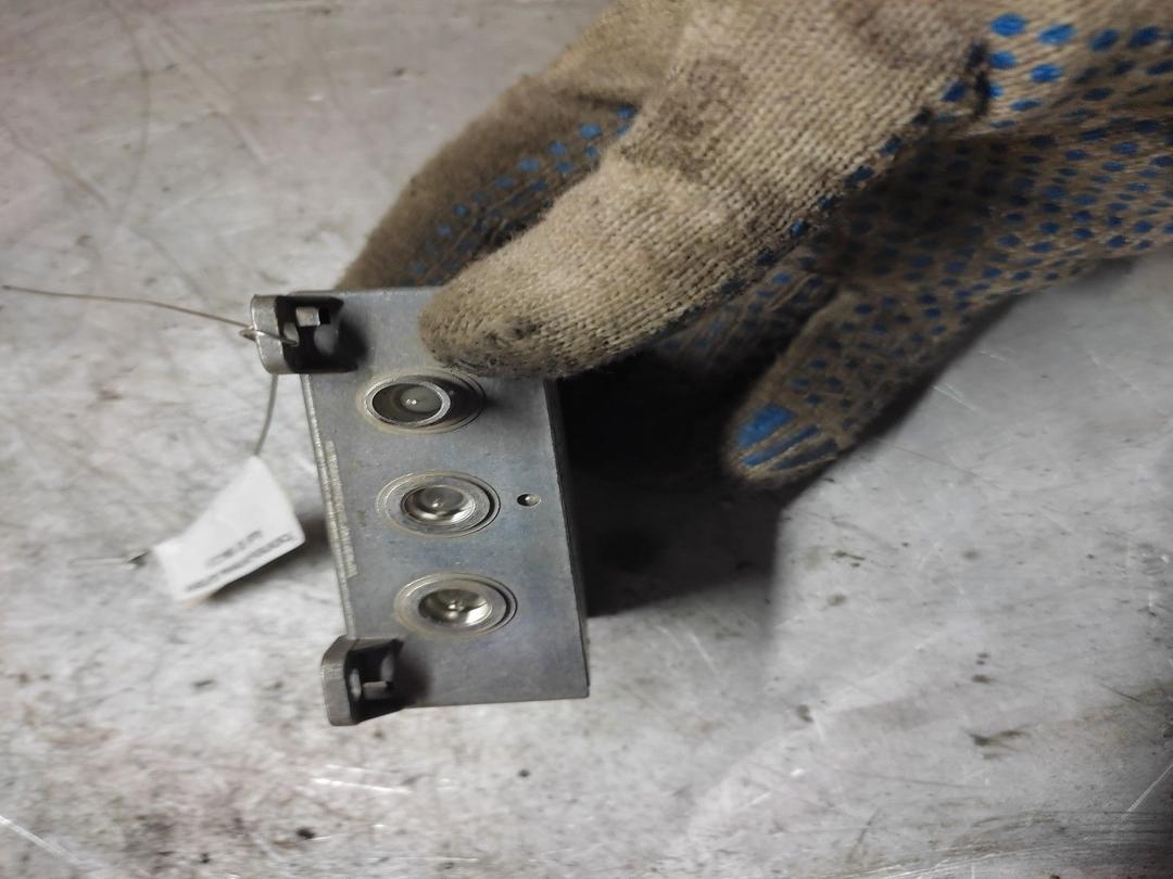 Усилитель антенны 9JFSKH Audi 80 купить