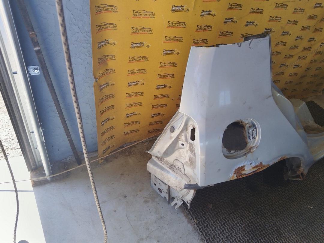 Стойка кузовная центральная правая FIIGFS Renault Clio купить с доставкой