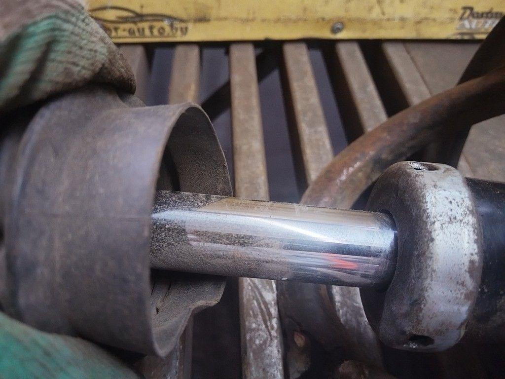 Амортизатор передний правый J8NA3R Kia Carnival - Фото 5