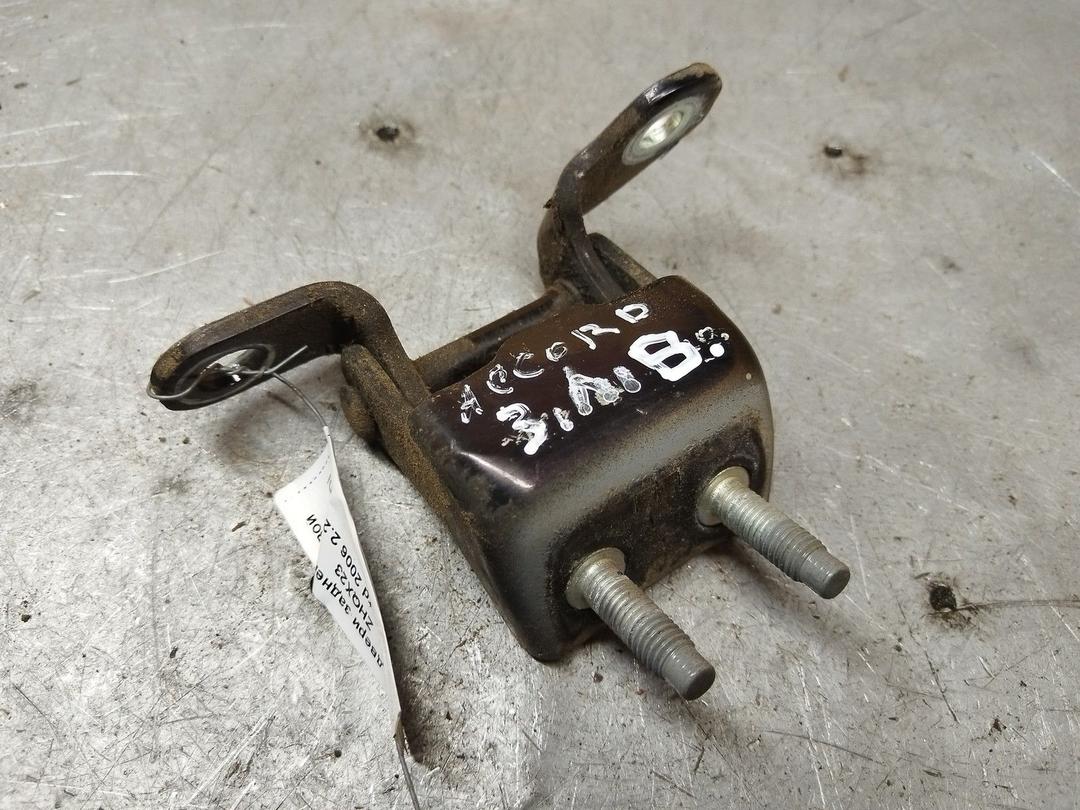 Петля двери задней левой ZHQX23 Honda Accord