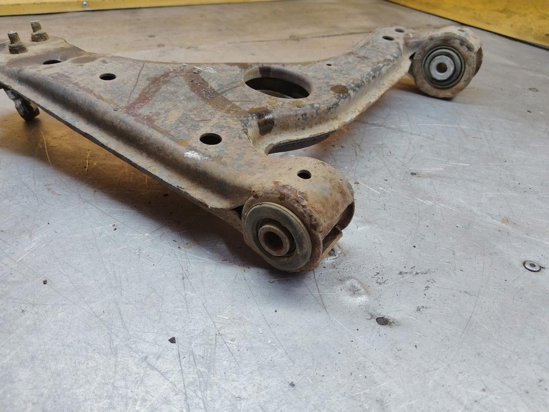 Рычаг передний левый 3PRMGV Opel Astra купить на авторазборке