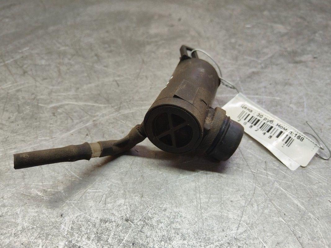 Насос (моторчик) омывателя стекла 1BRZNX Mazda Premacy - Фото 2