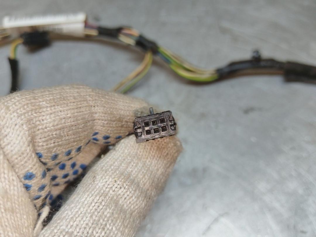 Проводка двери задней правой 6E6VUR Citroen C5 купить на авторазборке