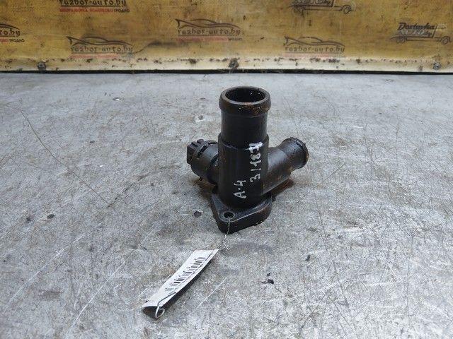 Фланец (тройник) системы охлаждения 67M8ME Audi A4 купить