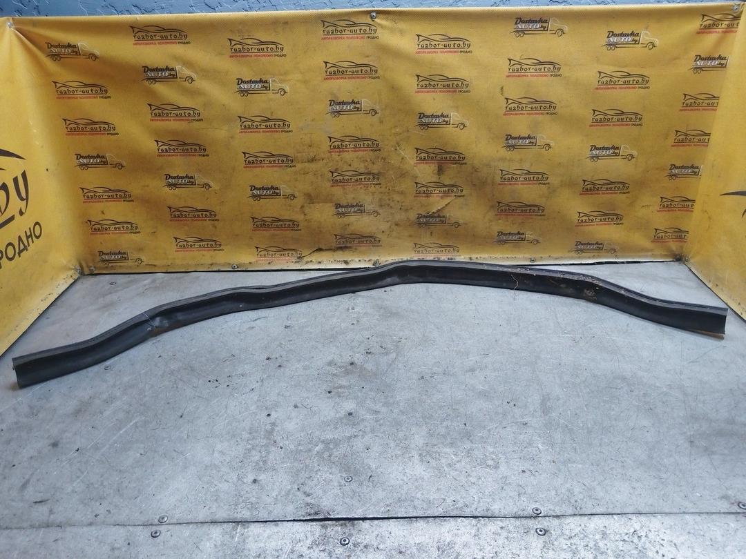 Уплотнитель капота G17H56 Opel Astra купить