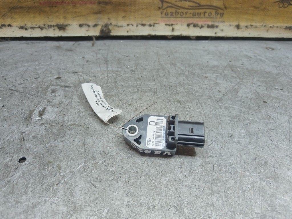 Датчик удара IVFL3X Toyota Corolla Verso - Фото 1