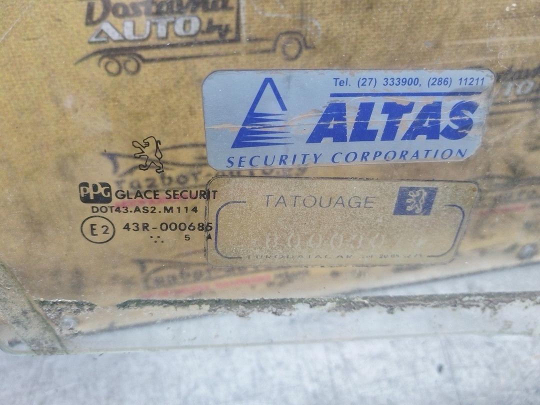 Стекло двери передней правой PNLXB5 Peugeot 406 - Фото 2