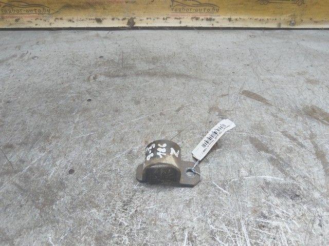 Крепление втулки стабилизатора 1ZT2KQ Saab 9-3