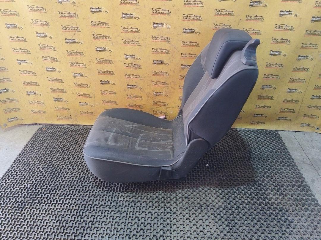 Сиденье заднее 0XHROD Renault Scenic купить с доставкой. Огромный выбор салонов. У нас есть практически все.