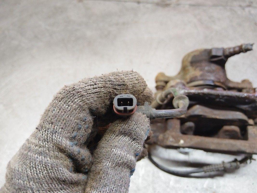 Суппорт передний правый 2T1C15 Mercedes C W202 - Фото 6