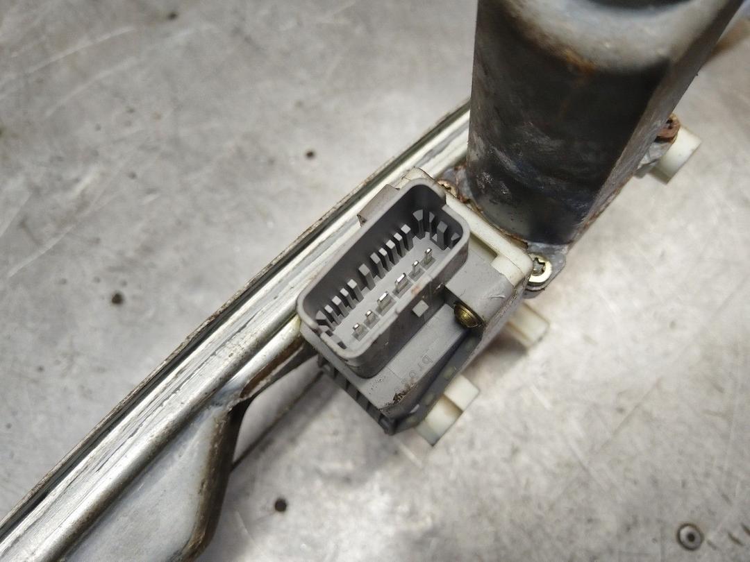 Стеклоподъемник электрический задний левый G6WJHR Citroen C5 - Фото 2